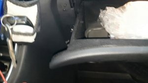 почему не открывается у авто дверь багажника с электроприводом
