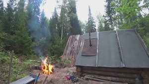 ЗДРАВСТВУЙ ИЗБА. ВЗЯЛ ОПЕРАТОРА И УШЛИ С НОЧЁВКОЙ В ЗИМОВЬЕ.ПОДГОТОВКА К СТРОИТЕЛЬСТВУ БАНИ В ТАЙГЕ
