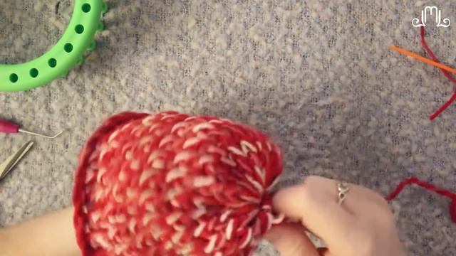 Loom Knit "Very Hungry Caterpillar" Baby Cocoon Tutorial 5 of 5 - free pattern | Last Minute Laura