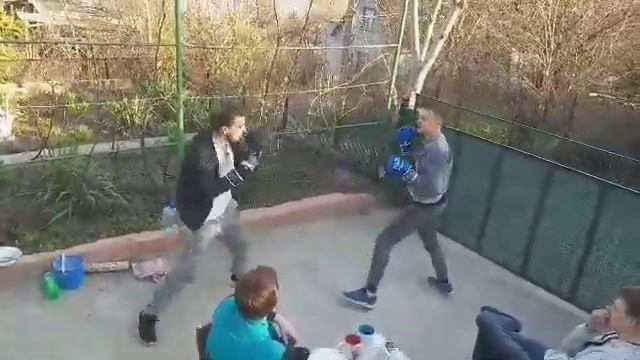 DJ Дима vs Бородатый из PH смотреть онлайн