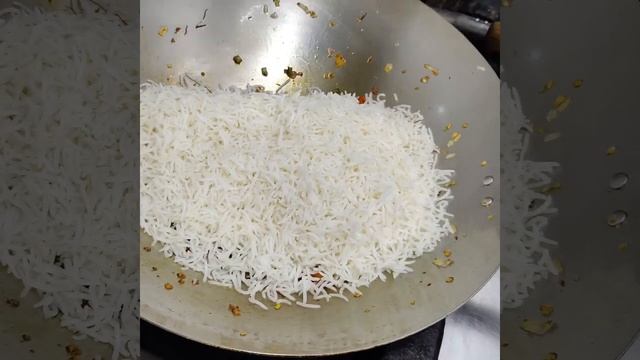 Egg Fried Rice with Chicken Manchurian Gravy 🍗🍜 in Hindi #viral #recipe #reaction