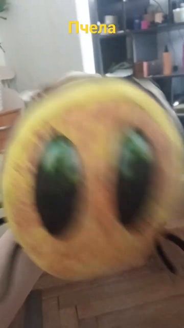 пчела меня заставила рисовать себя #БЛОПТОП смотреть онлайн