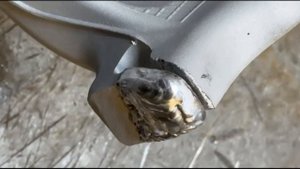 Восстановление методом сварки поворотного кулака Audi