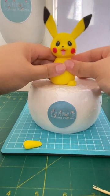 Pikachu Fondant Topper | Pokemon Cake Ideas | Cake Tutorial