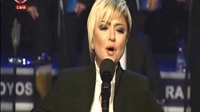 Özgür Eren - Yarim Derdini Ver Bana Dermanın Olayım Senin смотреть онлайн
