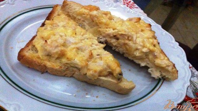Горячие бутерброды с куриным салатом