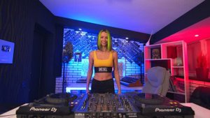 Miss Monique - MiMo Weekly Podcast 035 @_Live_@