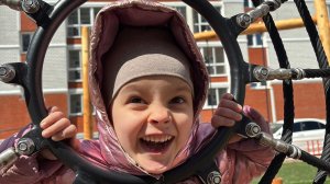 А у нас во дворе...