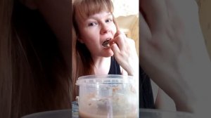 Ем мел и глину видео / мокрый мел и глина