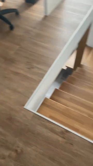 Лестница на центральном ломаном косоуре смотреть онлайн