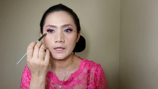 MAKEUP KONDANGAN SERBA PINK TAHAN LAMA SEHARIAN,MAKEUP TUTORIAL смотреть онлайн