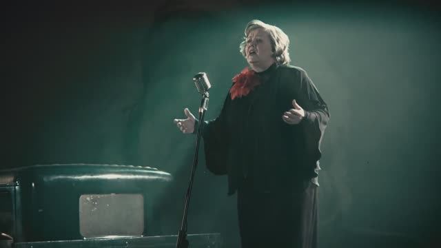 *Стали вдруг солдаты | Нина ЯРНОВА