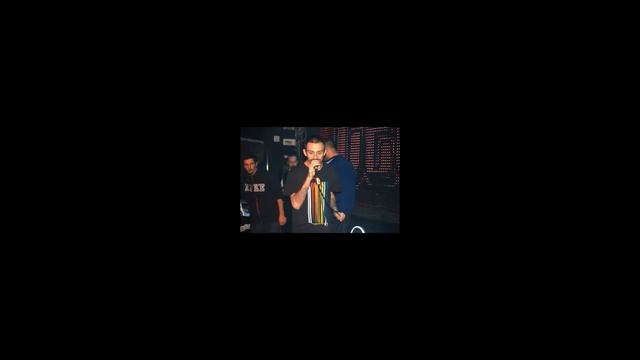 Melodia Deliei umilita:Delia-Da mama sunt beata VS Cedry2k-Povesti de familie