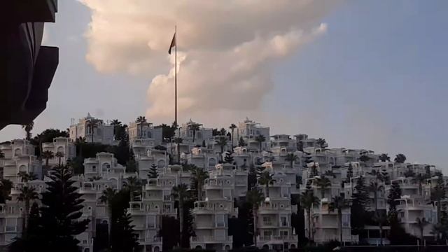 Вид из окна в отеле Bayar Family Beach hotel, Resort & SPA. Алания (Турция) смотреть онлайн