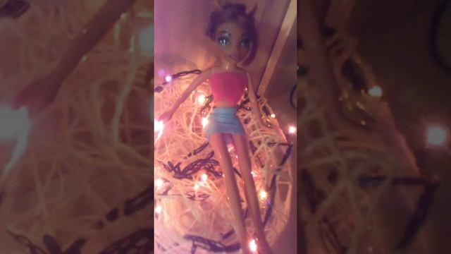 К Клаудин приехала племянница?!!! смотреть онлайн