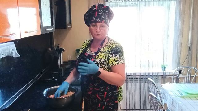 РАССАДУ ВЫНЕСЛА ЗАКАЛЯТСЯ//РЕШИЛА ДОДЕЛАТЬ ДОЗАКАЗ.// НА УЖИН СУХОМЯТОЧКА,НО НА СВЕЖЕМ ВОЗДУХЕ.