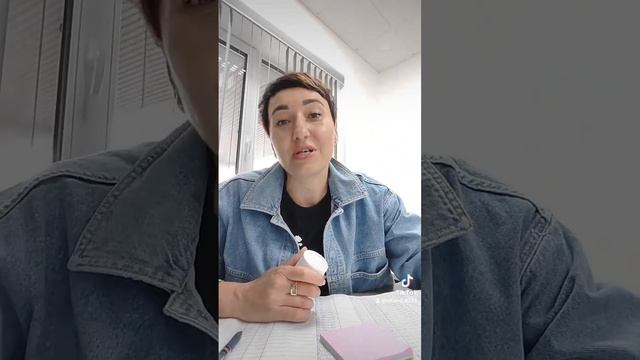 дуже дієвий дезодорант 💪,який працює 🫨 протягом дня,не залишає розводів на чорному і жовтих на біло смотреть онлайн