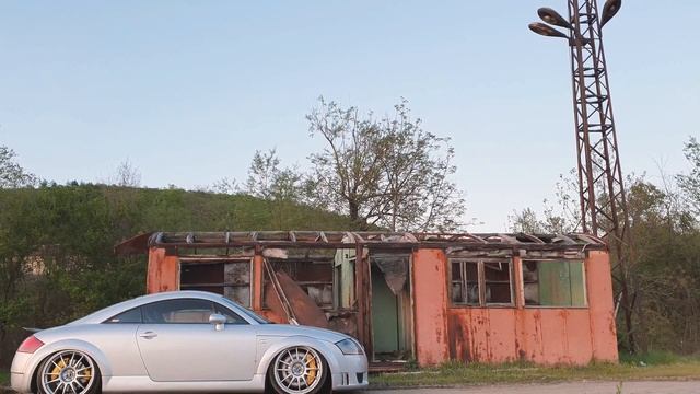 Audi TT R32 MK1 3.2 V6 on Oz wheels ,Air susp. & Big Brakes смотреть онлайн