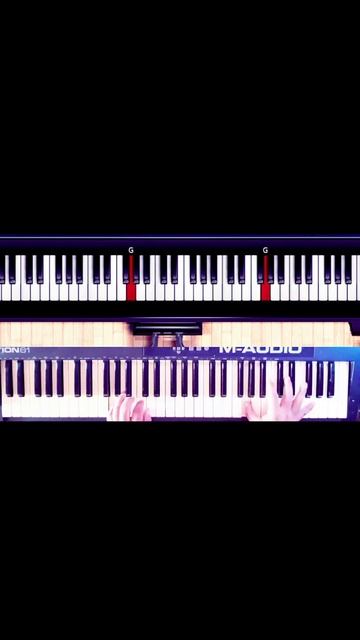 #SHORTS How to play a Salsa montuno (tumbao) on the piano - tutorial #1