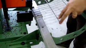 VARO REF-3T - Машина для обрубки припуска проволоки