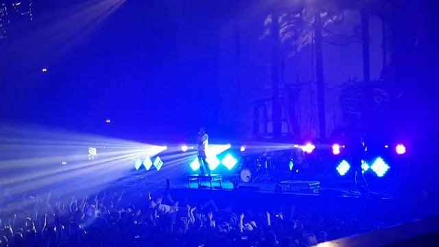 Neck Deep - Kali Ma @ SSE Wembley Arena - 9/2/19 смотреть онлайн