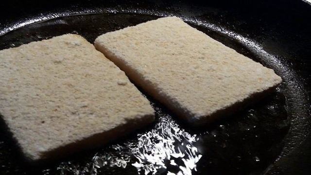 Филе трески в кунжутной панировке с сыром