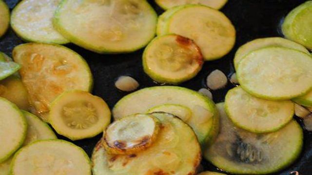 Омлет с кабачками