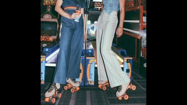 madonna, holiday sped up смотреть онлайн