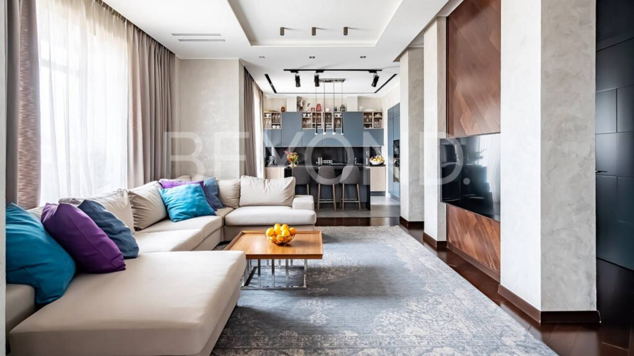 Глухая Зеленина, 4 — вид, как неотъемлемая часть дизайна смотреть онлайн