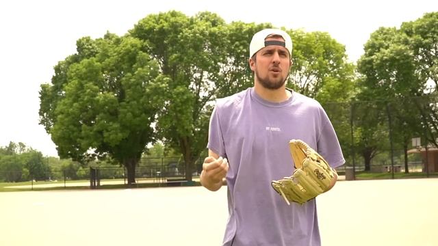 How To Break-In Your Baseball Glove Like Max Clark смотреть онлайн
