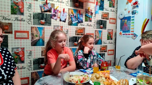 Маше 8 лет конфликт смотреть онлайн