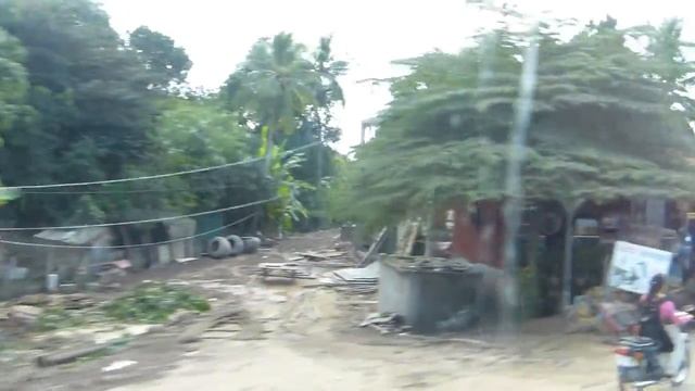 25 На автобусе из Хошимина в Пном Пен 2 смотреть онлайн