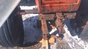 Отвал на трактор  Т 25  делаю впереди. Вторая часть.