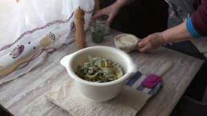 Легкий, простой и дешевый салатик. Не пропусти и попробуй. Ensalada sabrosa y barata.