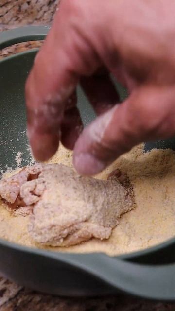 Muslitos de Pollo con Salsa Verde muslitos pollo salsa verde picante paraguayv fyp vlog