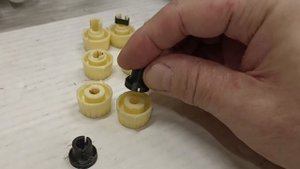 Ремонт ручек магнитофона Комета МГ-201.