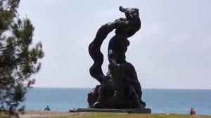 Отдых в Абхазии🌴Курорт Пицунда🌴Скульптура "Медея"🌴