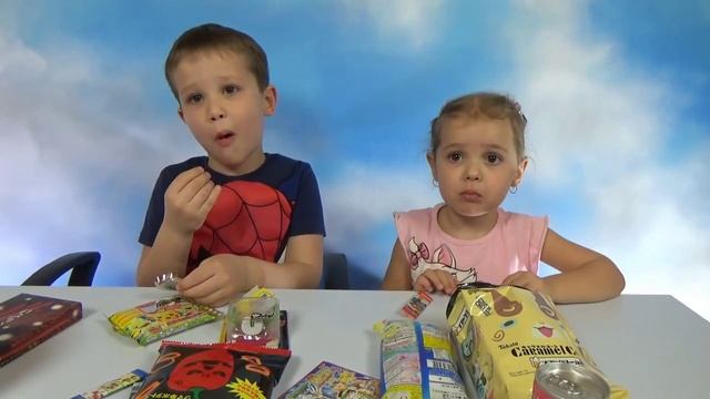 Посылка с японскими сладостями распаковка от Кати и Макса Tokyo Treat MailBox with Japanese Sweets смотреть онлайн