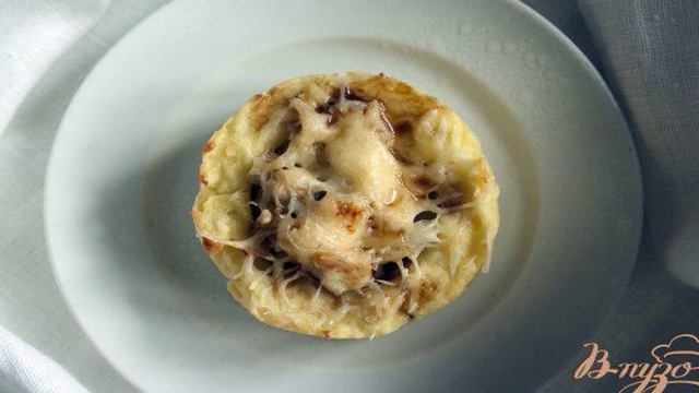 Картофельные гнезда с курицей