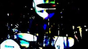 Леон Дэмьен. ОДА РАЗВОДНОМУ КЛЮЧУ