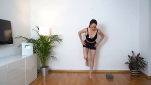 Выпирает НИЗ ЖИВОТА, ГИПЕРЛОРДОЗ и ОЖИРЕНИЕ_ ТОП 3 упражнения, которые исправят ЭТО