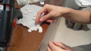 Как делать сережки из ракушек)