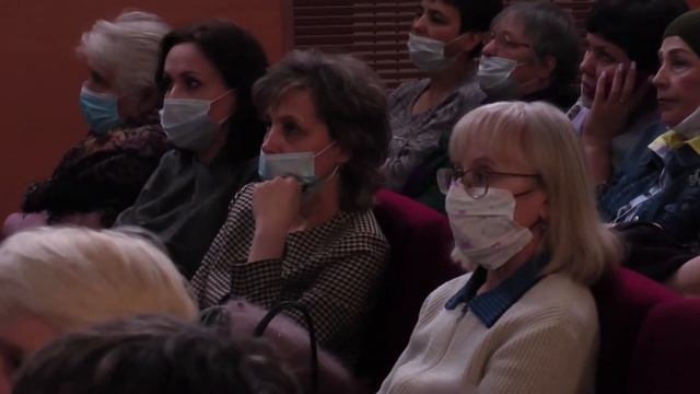 В Тавде прошел праздничный концерт, посвященный Международному женскому дню смотреть онлайн