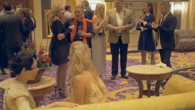 Anna Rubin Art Exhibition at Palazzo Versace смотреть онлайн