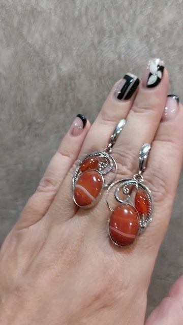 Серьги Сердолик