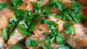 Мало соленный лосось с тмином и петрушкой