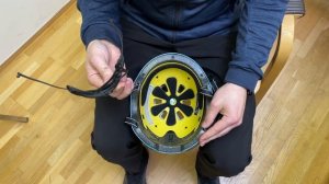 Nutcase GEN4 Street helmet spin dial installation (kiristimen vaihto)