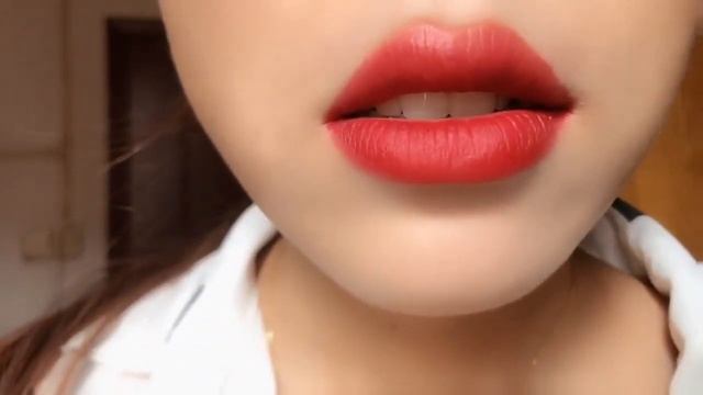 Pretty Lips Смешные звуки еды ASMR 💋💋 Слушайте внимательно! 💕💕 #3 #shorts смотреть онлайн