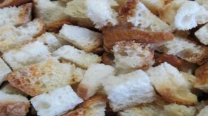 Салат из бобовых и сухариков