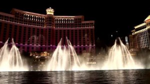 Bellagio Fountains - Pink Panther Theme - HD - Canon 5D Mark II